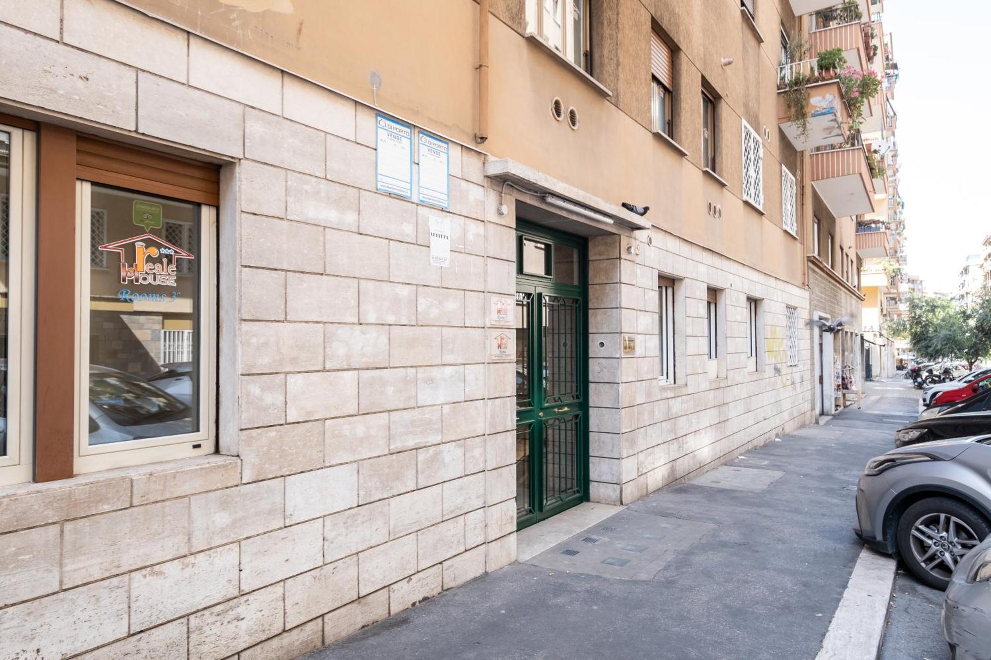 4Bnb - Reale House Ρώμη Εξωτερικό φωτογραφία